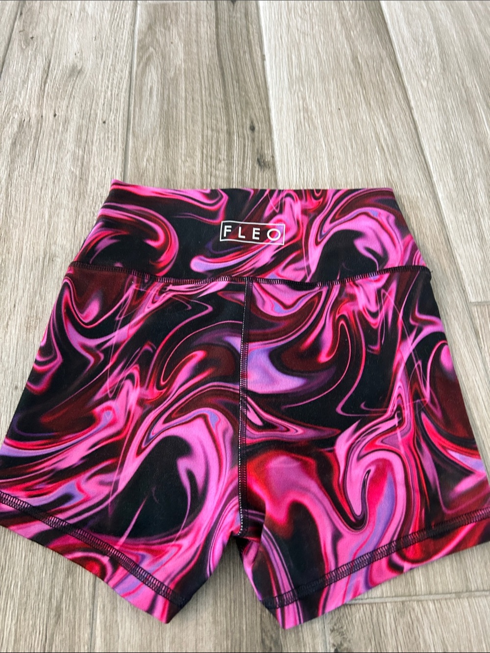 Fleo Women's Pink Black Swirl High-Waist Bike Shorts